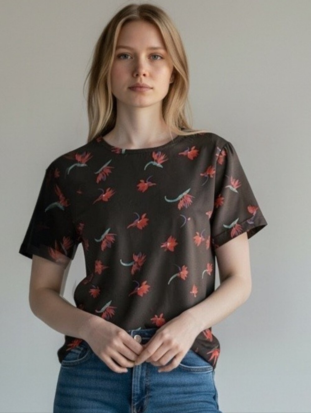 Simply Styled Black Floral Short-Sleeve Blouse